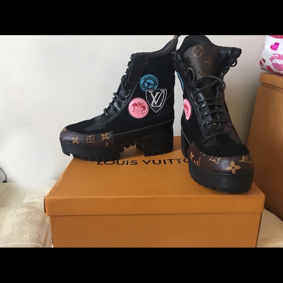 Louis Vuitton Desert Boots - Picture 1 of 7